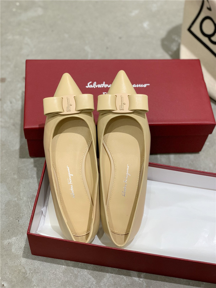 F 페*** 여성 구두 굽높이2CM
