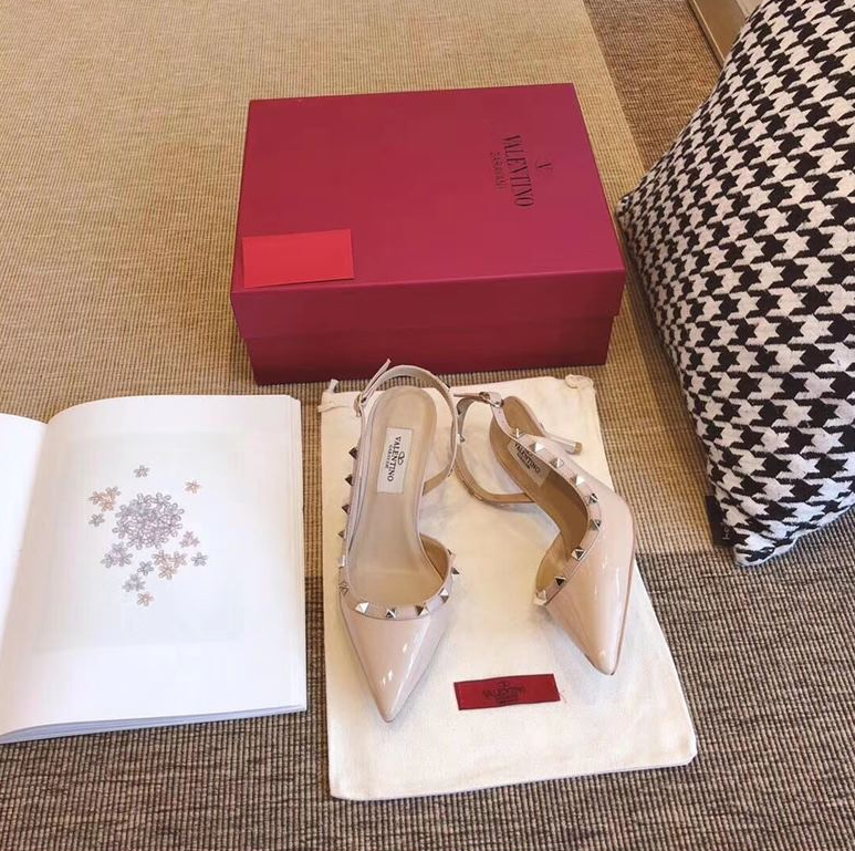V 발렌** 락스터드 여성 슬링백 힐 6.5cm