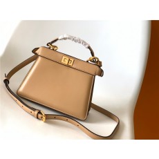 [premium] F 펜* 아이코닉 피카푸 아이씨유 미니백 20CM