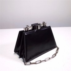 [premium] F 펜* 피카푸 체인백