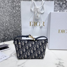 [premium] D 디* 트래블 노마드 파우치