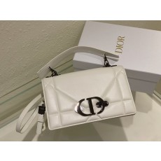[premium] D 디* 몽테뉴
