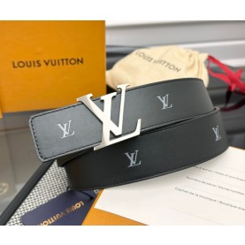 L 루이** LV 이니셜 블라종 (LV Initiales Blason) 40mm 리버서블 벨트